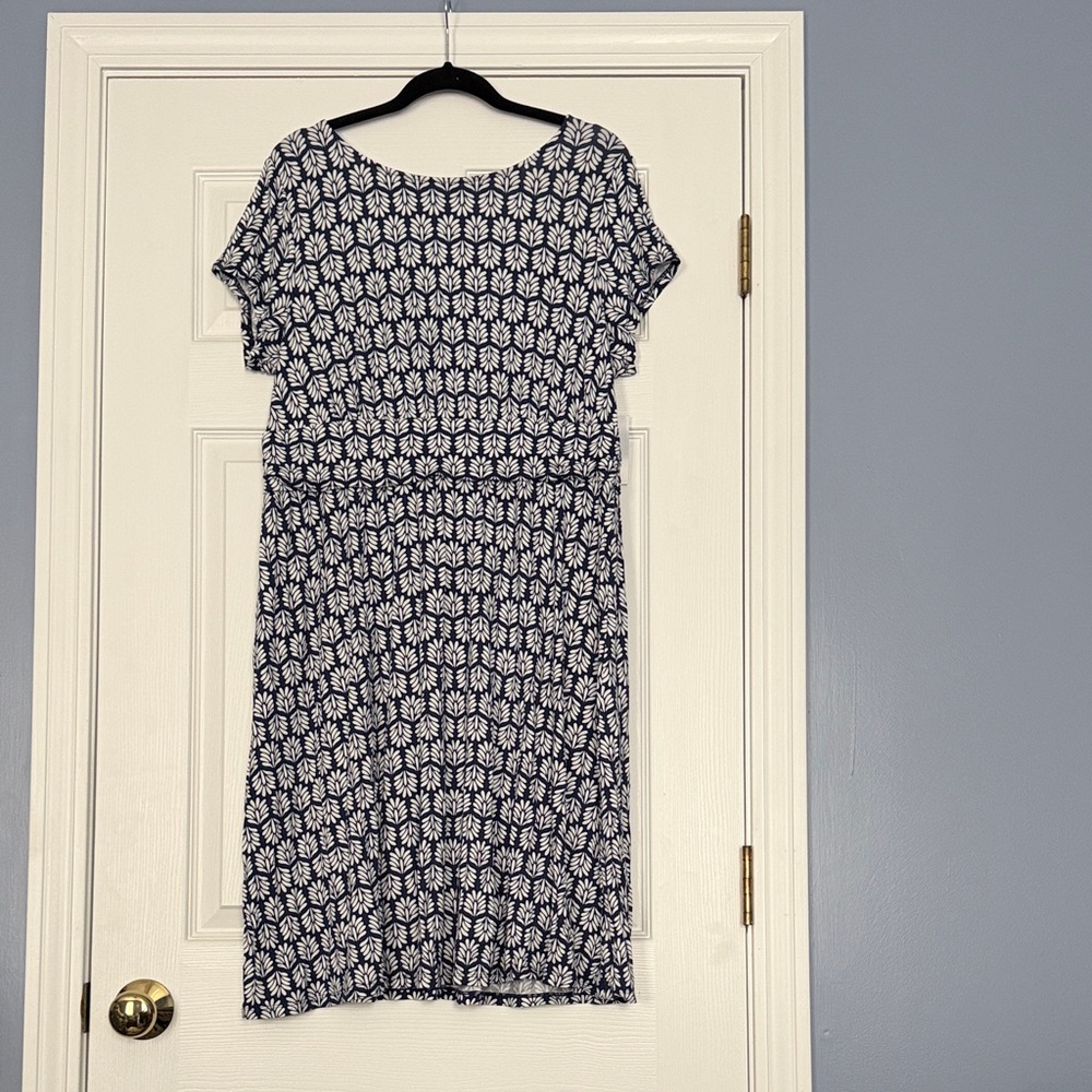 NWT Croft & Barrow Women's Navy and White Printed Short Sleeve Dress